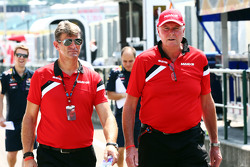 Graeme Lowdon, Manor F1 Team amministratore delegato con John Booth, Team Principa della Manor F1 T