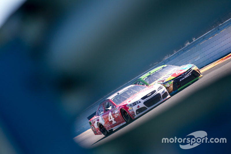 Kevin Harvick gegen Kyle Busch