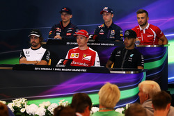 Conferenza Stampa FIA: Max Verstappen, Scuderia Toro Rosso; Daniil Kvyat, Red Bull Racing; Will Stev