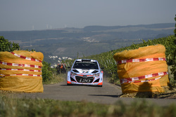 Thierry Neuville e Nicolas Gilsoul, Hyundai i20 WRC, Hyundai Motorsport