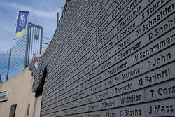 Il muro delle leggende del Nürburgring