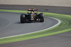 Pastor Maldonado, Lotus F1 E23
