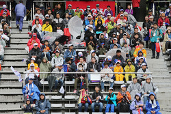 Fans en las tribunas