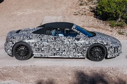 Audi R8 Spyder spyshot