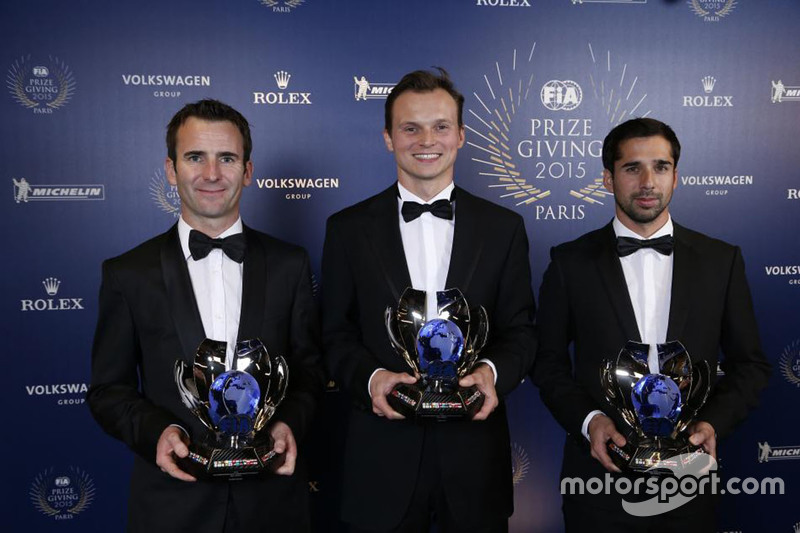 Tercer lugar en la WEC fue hermana de Porsche línea de Romain Dumas, Marc Lieb y Neel Jani.