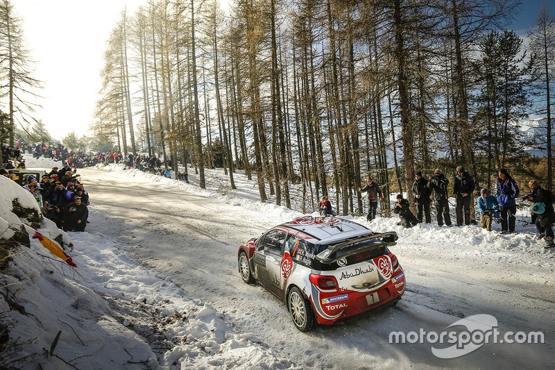 #10: Kris Meeke und Paul Nagle im winterlichen Wald