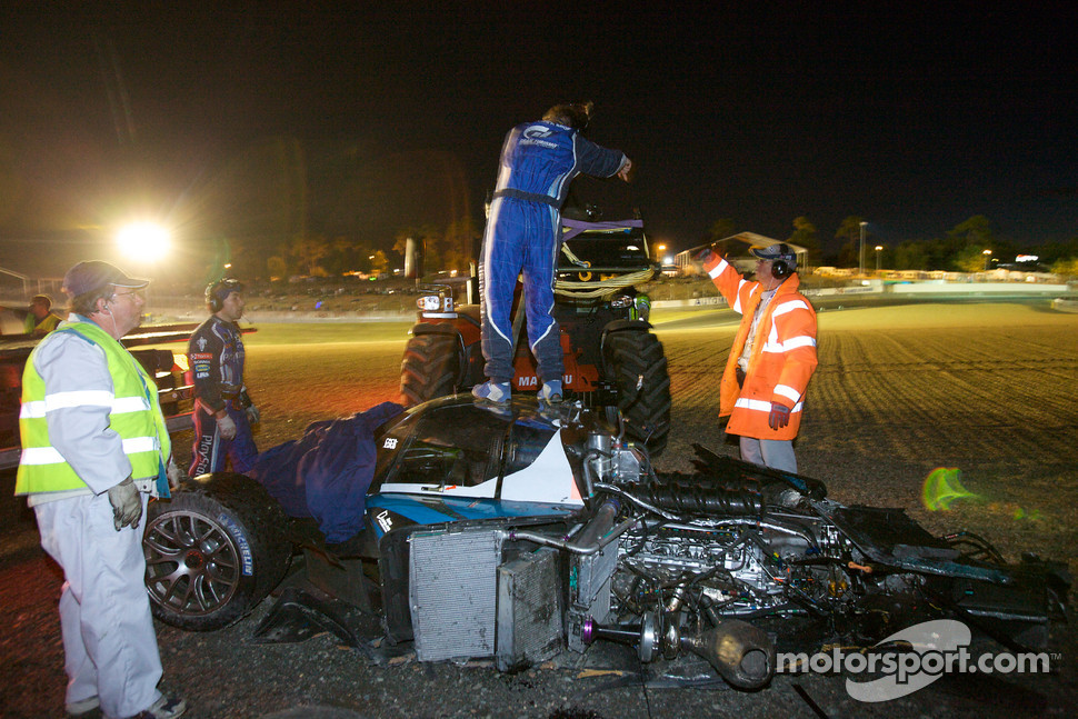 The wrecked #17 Pescarolo Sport Peugeot 908 after the heavy crash of Benoit Tréluyer