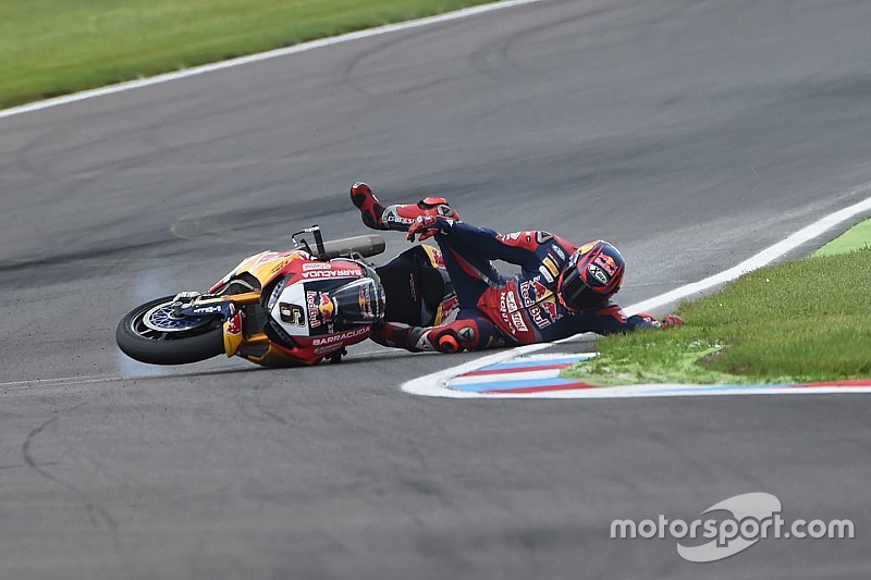 Lausitzring, Libere 2: bandiera rossa e diluvio. Risale Melandri