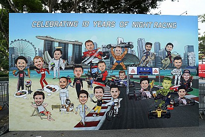 Képgaléria Szingapúrból: zajlanak az események az F1-es helyszínen