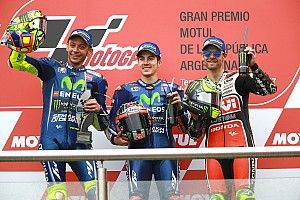 Viñales wint in Argentinië tweede Grand Prix op rij, Marquez crasht