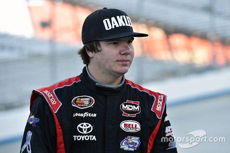 Sheldon Creed extends points lead with Gateway win