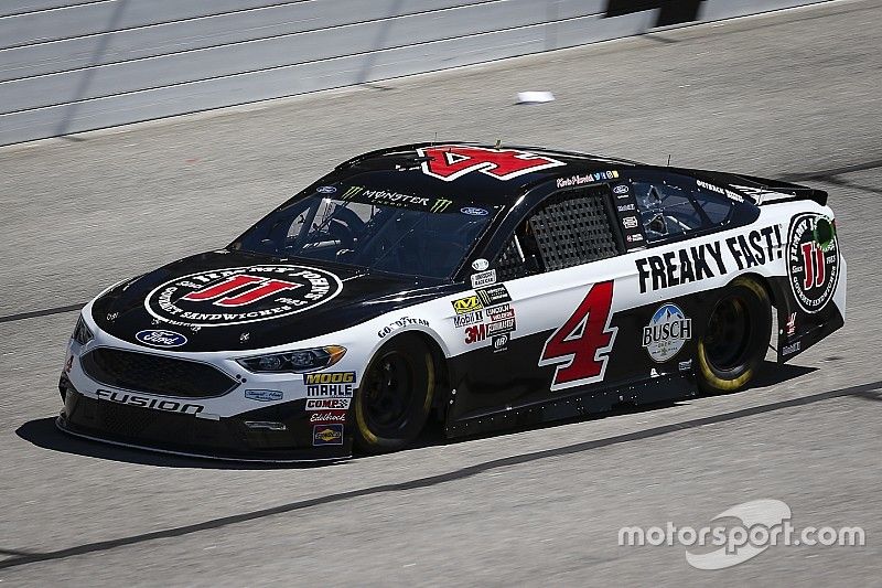 Harvick dominates first stage at Atlanta