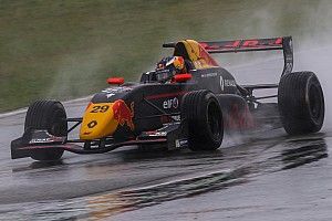 Verschoor en Opmeer tonen snelheid in Formule Renault NEC