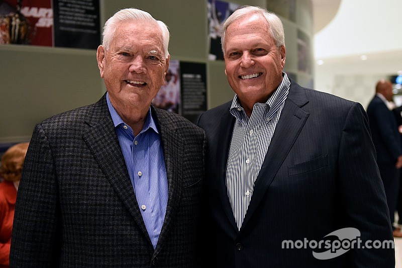 Happy Birthday Junior Johnson: This day in NASCAR