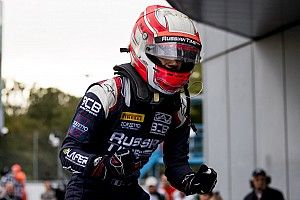 Sprint Race F2 Italia: Ghiotto raih kemenangan, Gelael kembali cetak poin
