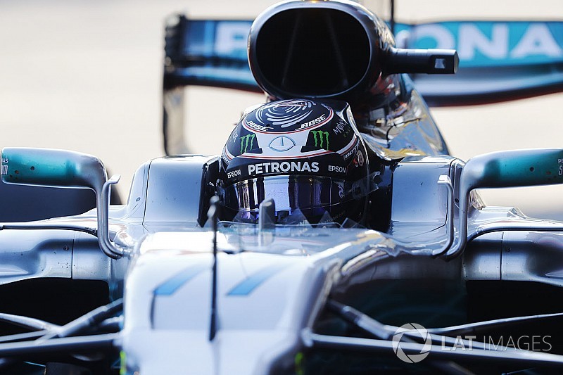 Mercedes renueva a Bottas para 2018