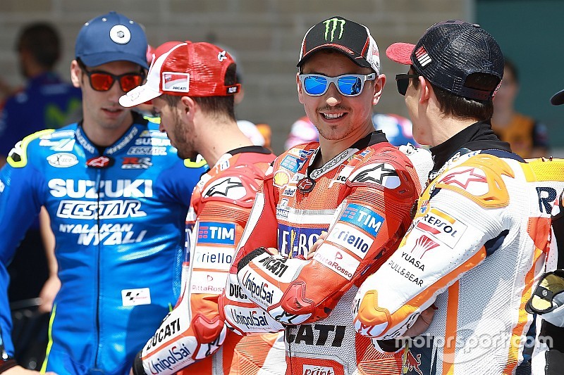 Bon début de week-end pour Lorenzo, aidé par le pneu tendre