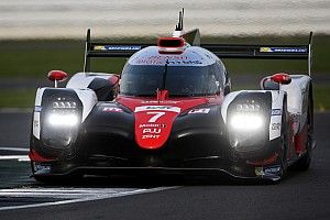 EL1 - Toyota emmène un quatuor regroupé dans la même seconde