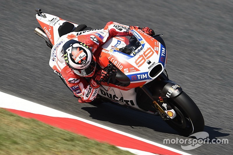 Quatrième, Lorenzo poursuit sa progression avec la Ducati