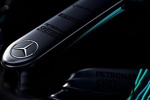 Mercedes lança carro de 2018 no mesmo dia que a Ferrari