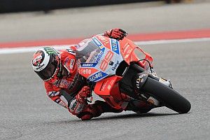 Lorenzo admite que está lejos de los más rápidos