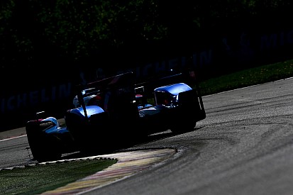 Videó: félelmetes hátraszaltók a WEC szezonnyitóján