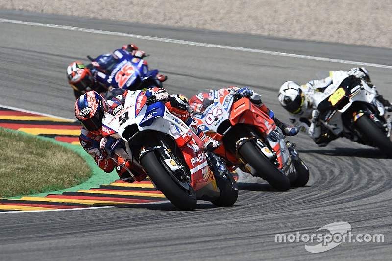 Petrucci probeert raketstarts van Lorenzo na te bootsen