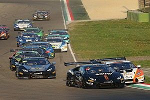 Fotogallery Lamborghini: le immagini più belle del sabato di Imola