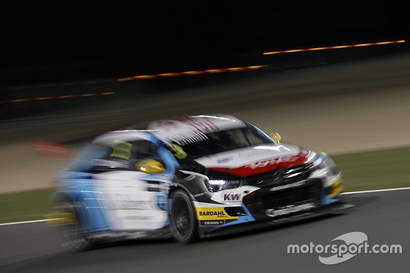 WTCC Katar: Tom Chilton siegt nach hartem Team-Kampf