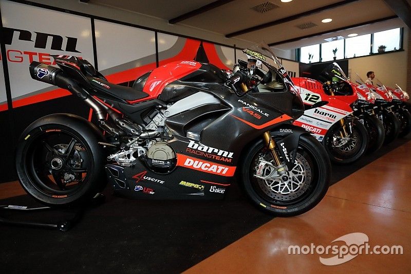 Fotogallery: la presentazione del Barni Racing Team 2018