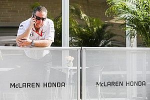 Brown: McLaren 2017'de şampiyonluk savaşı verirmiş gibi çalıştı