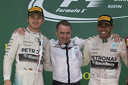 Hamilton se contrefiche de ce que pense Rosberg de son âge et niveau