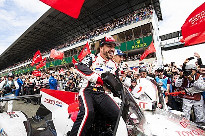 Alonso: Le Mans zaferi diğer tüm zaferlerden daha değerli