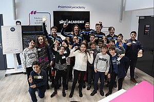 Lo Sky Racing Team VR46 incontra gli studenti agli Sky Academy Studios