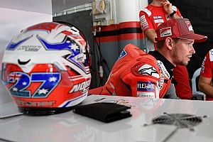 Stoner confirma que no renovará con Ducati: "No siguen mis indicaciones"