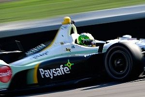 Substituto de Pietro passa nos testes de novato da Indy 500