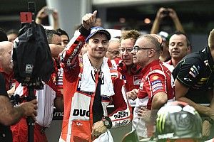 Lorenzo leva time de férias ao Caribe