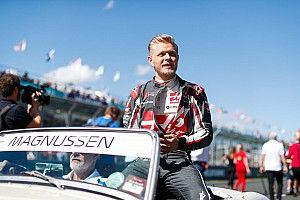 Danimarka'da yılın pilotu Magnussen seçildi
