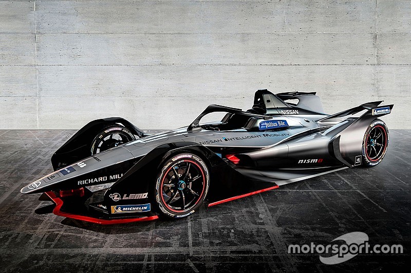 GALERI: Motif mobil Formula E Nissan 2018/19