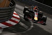 A Red Bull hagyta volna, hogy megadja magát Ricciardo motorja