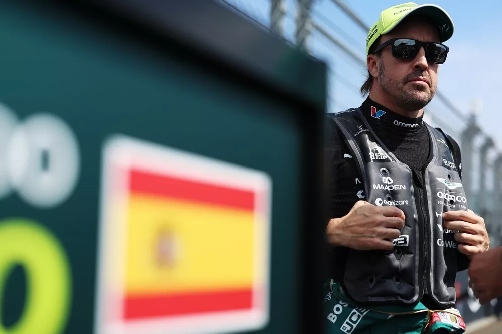 Fernando Alonso, Aston Martin Racing