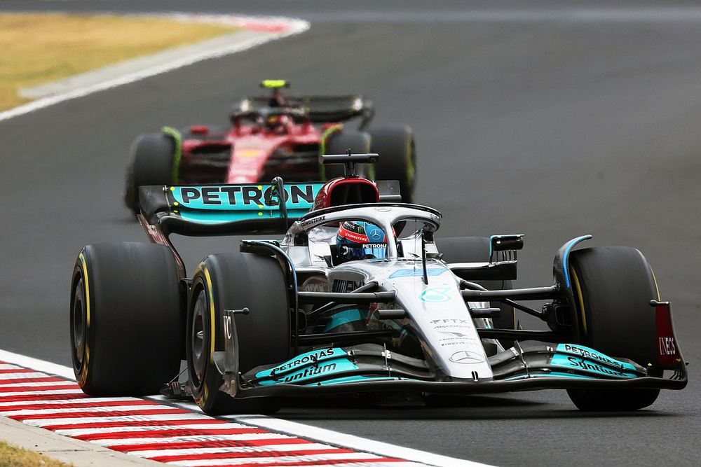 Russell: Nieuwe vloerregels kunnen voordelig zijn voor Mercedes