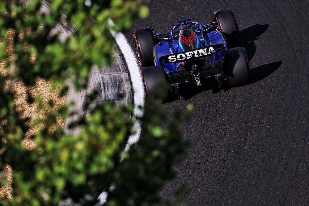 Albon: "Perez, Red Bull'a katıldığında Verstappen'le olan farkı benden az değildi"