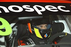 Destaque da Copa HB20, Enzo Gianfratti soma pontos e acumula experiência em sua segunda etapa no Mercedes Challenge