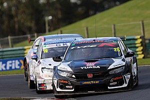 Croft BTCC: Neal bumps past Cook to win thriller