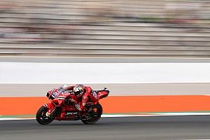Miller le quita a Pol Espargaró el FP2 por 12 milésimas en Valencia