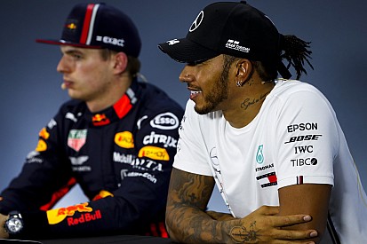 Hamilton tenni akar az F1 diverzitásáért