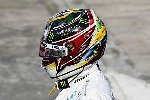 Remorseful Hamilton summoned to stewards over Albon clash