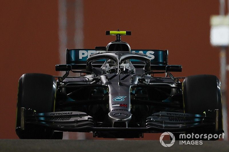 Bottas lidera la FP2 de Abu Dhabi con susto