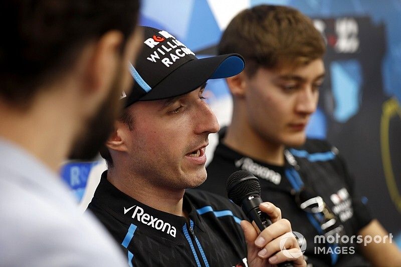 Kubica szerint érdemes volt visszatérnie az F1-be, a bonyolult szezon ellenére